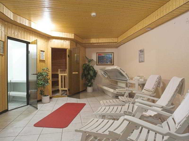 Hotel Beau-Sejour Leukerbad Facilidades foto